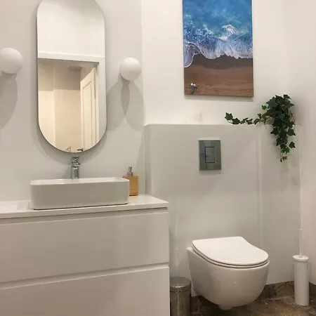 Sands 1 Apartment
